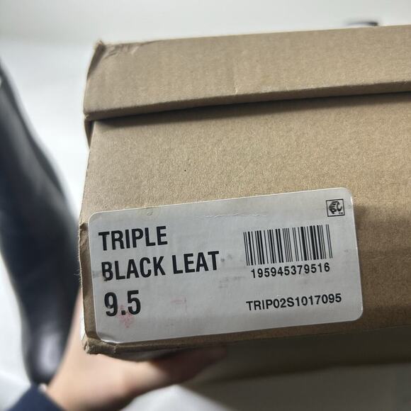 Steve Madden Triple Black Boots Women’s 9.5 Leather Platform Heel Chunky - Picture 7 of 8